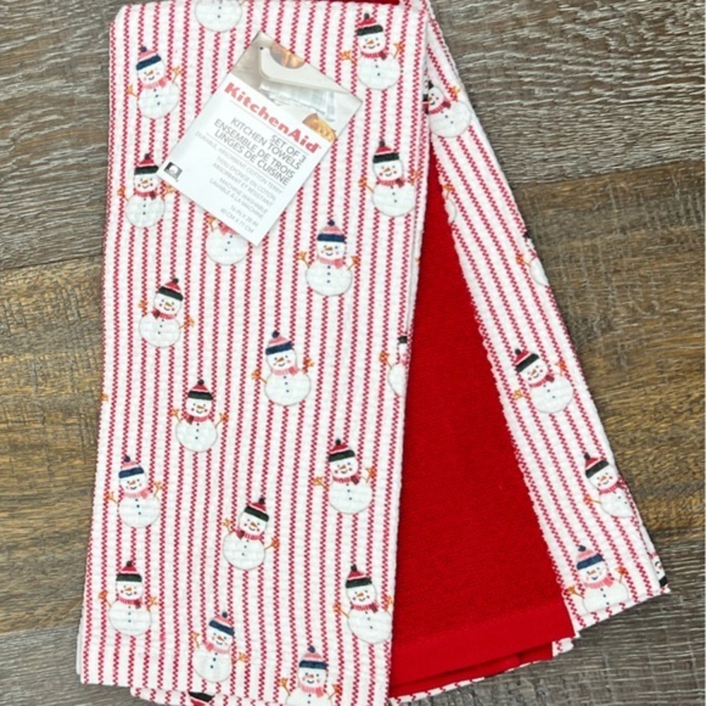 KitchenAid - ‘Snowmen’ dish towels (3). NWT